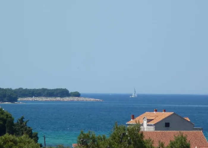 アパート Marica ブロダリツァ